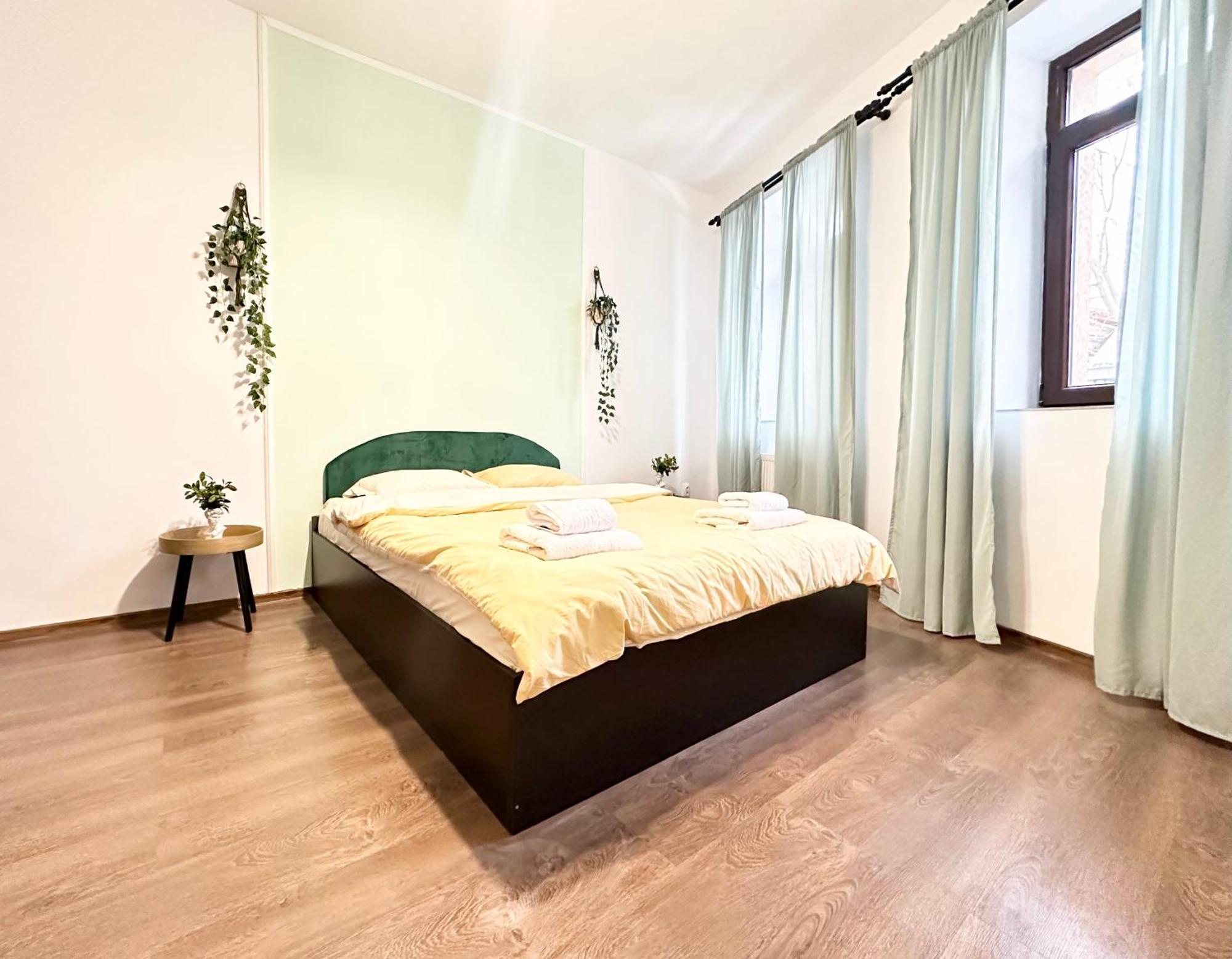 Holiday Apartment *