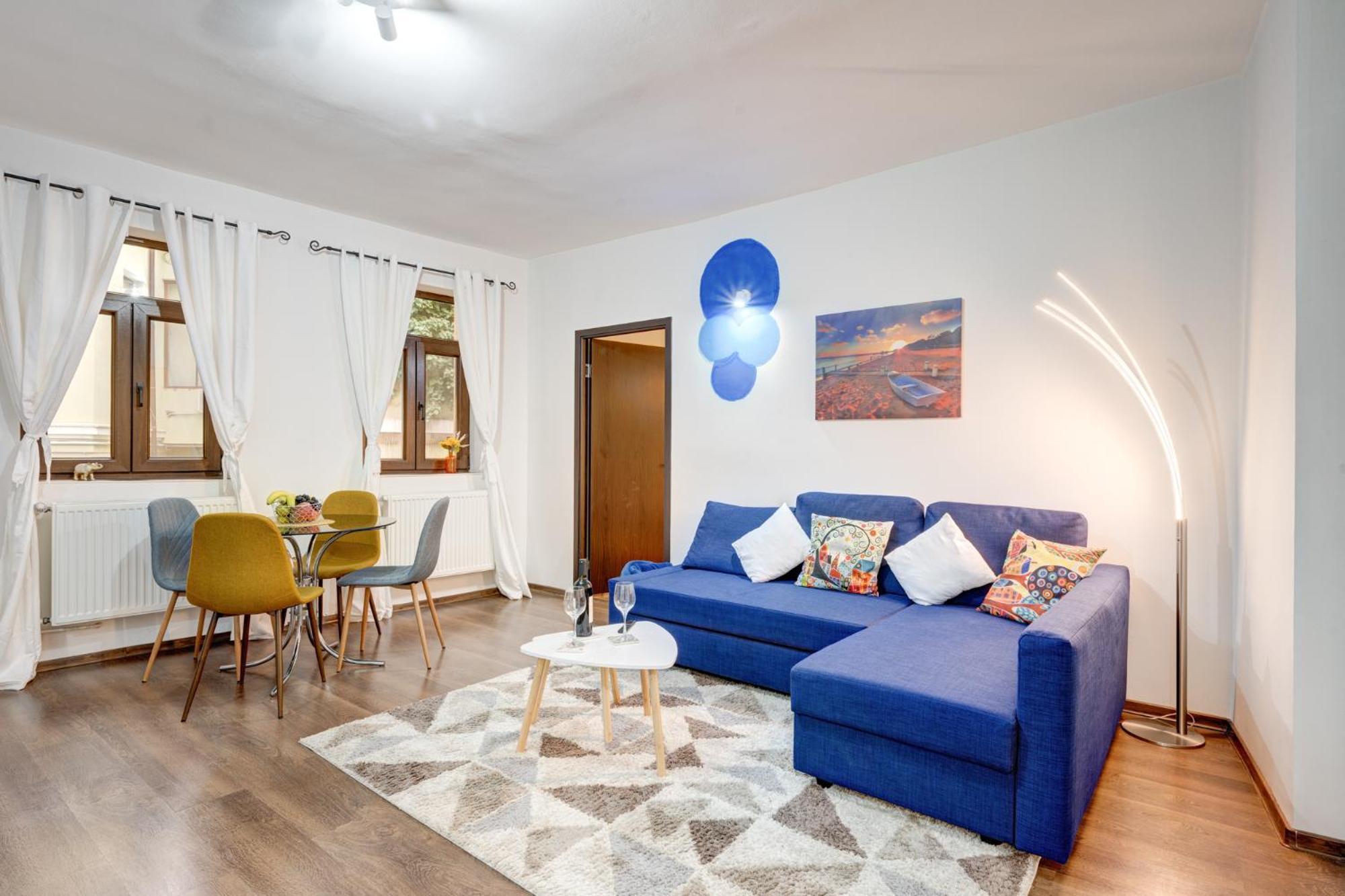 Apartment Holiday *